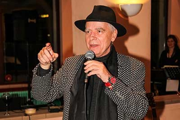 vernissage-detsch-01-mengerB6F37873-B3E1-0453-C576-D26288C4F4CF.jpg