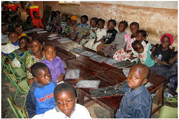 projekte-03-schule-02020FDF95-90D5-5B17-A08F-5C4CA2009B3E.jpg