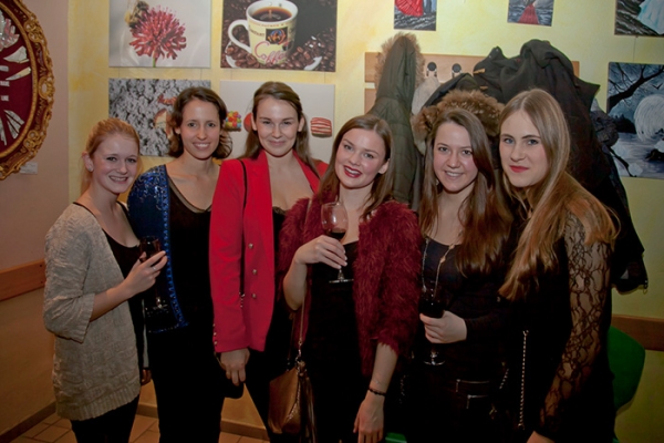 105-vernissagedetsch-1103F51E153-1C46-EF6A-7925-36EF85EE8265.jpg