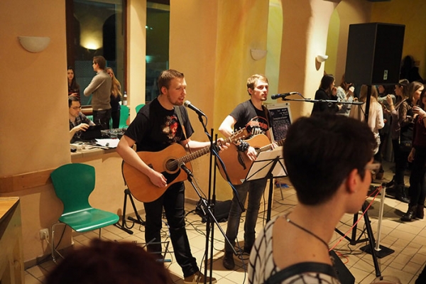 isackschwerdtfeger117A2D62-94D6-28E1-C69B-DD6F6ED7FA52.jpg