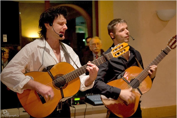 flamenco-06D0920E7D-2230-0D3A-2E4D-24C833EE6494.jpg