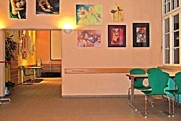 summa-vernissage-11050418C4-853A-5D9D-4D95-70A45A394121.jpg