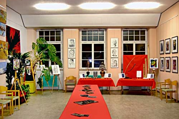 summa-vernissage-318A93A8BB-D3A0-2C7A-ADC7-B773D6A26BD4.jpg
