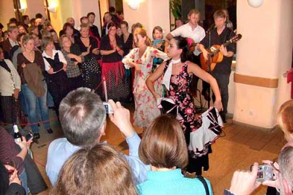 vernissage-0769844C96-F967-9BF8-7118-535771BC5144.jpg