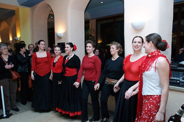 vernissage-2007-49CCE767D5-A97A-16B5-F874-959F3D5FBD00.jpg