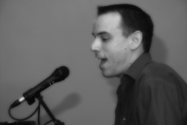 kurt-w-becker-6885999919-9D00-BEA3-A2F7-92CC2449D874.jpg